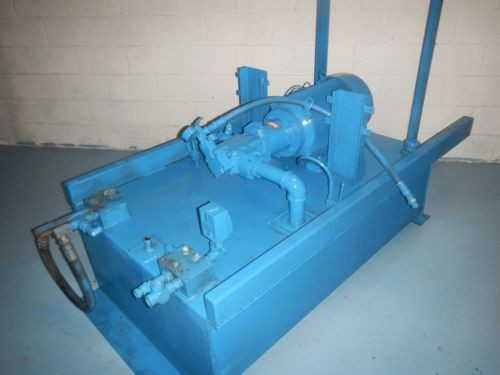 Vickers Botswana  2520V14A51A-20 20HP 21:8 GPM Hydraulic Power Unit