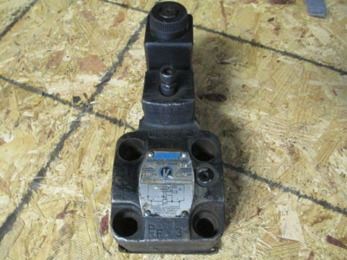 VICKERS Bulgaria  HYDRAULIC SOLENOID CONTROLLED RELIEF VALVE CG5 060A C M EW B5 100