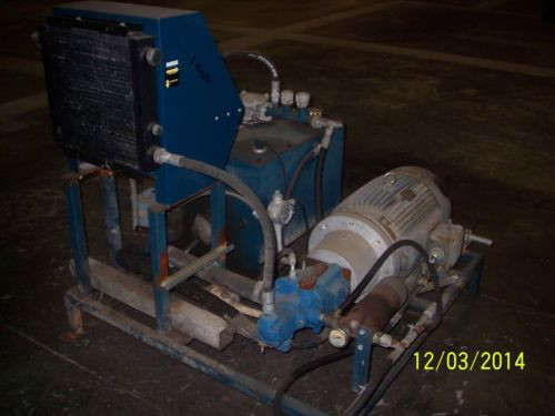 Vickers Gambia  30 Hp Hydraulic Oil Pump w/cooler amp; Reservoir- Nice