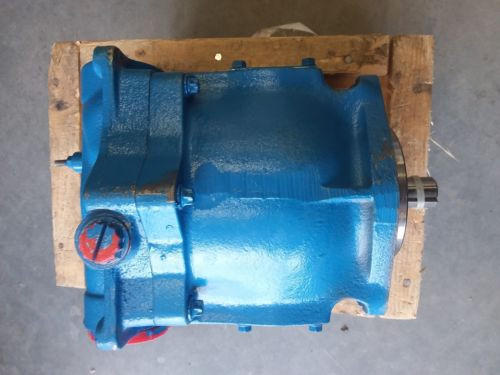 Vickers Haiti  pvq40 piston pump