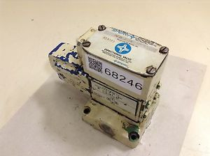 Sperry Bahamas  Vickers Directional Valve DG4V32AWB12 Used #68246