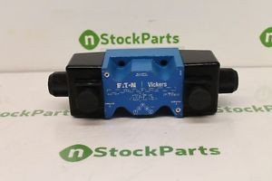 VICKERS Botswana  DG4V 5 6C MU EK6 20 459359 NSFB - DIRECTIONAL VALVE