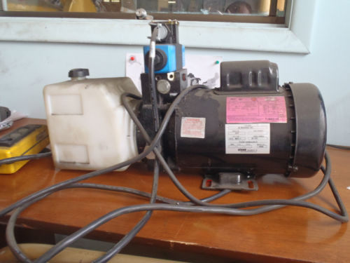 Vicker#039;s Malta  Electric Single Action Hydraulic Pump With Remote