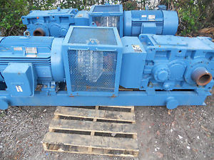 LARGE 200 HP MOTOR , VOIGT FLUID COUPLING AND SUMITOMO GEAR REDUCER PKG