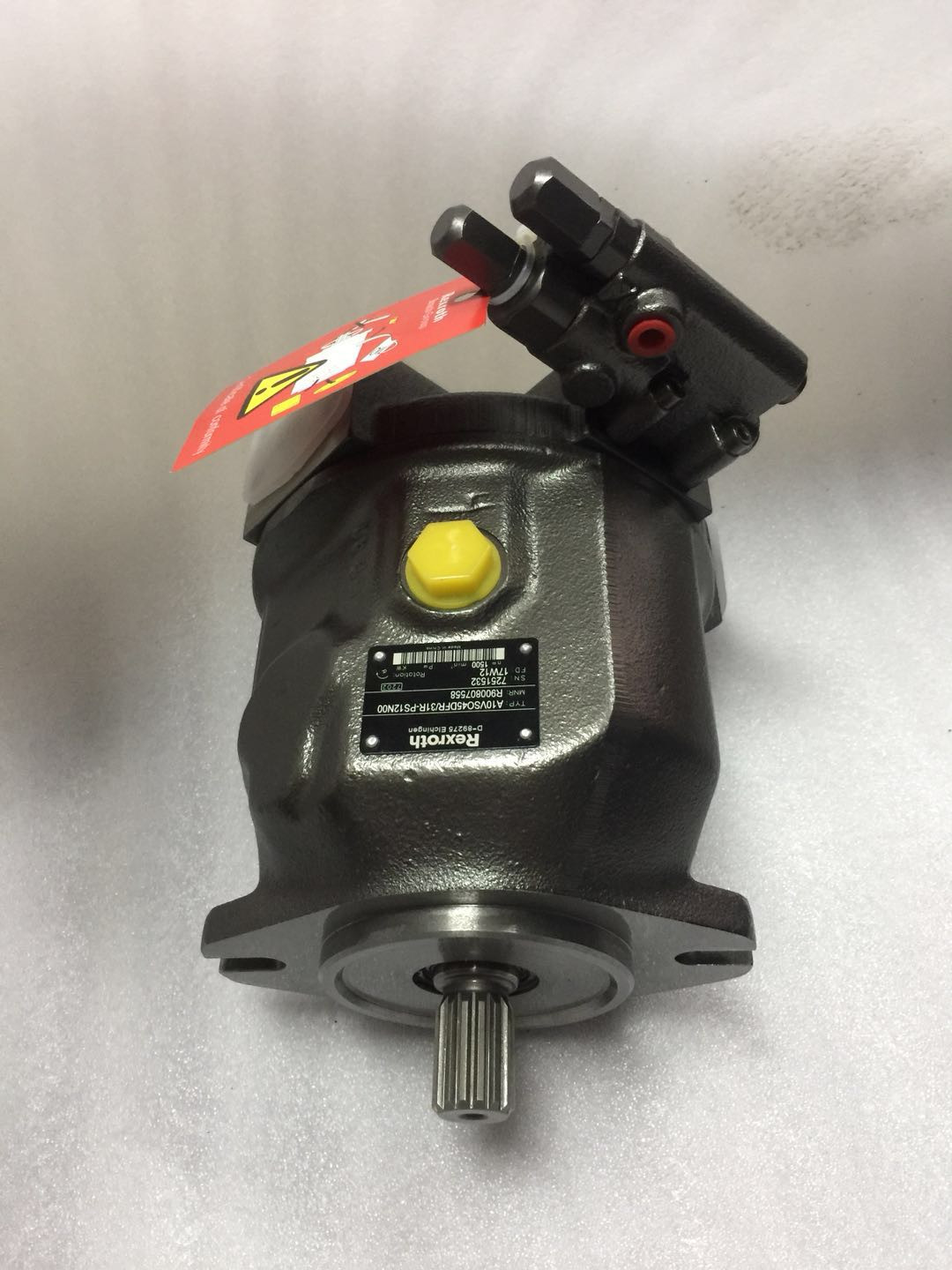 R902463936 A10VSO18DR/31R-PPA12N00 Rexroth Axial piston variable pump