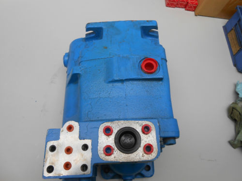 VICKERS Gambia  Hydraulic Pump Model: PVM057ER09GS02AAE Part No:00200