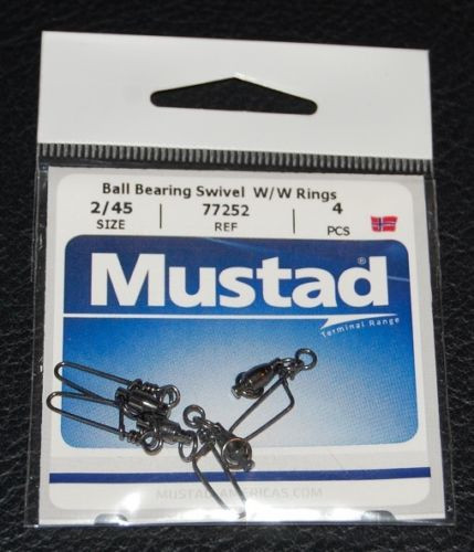 Mustad   77252-2/45 Ball Bearing Swivel Welded Rings and Cross Lock Snap 45lb Original import