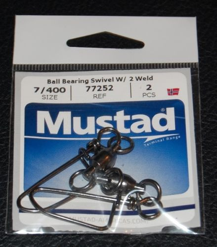 Mustad   77252-7/400 Ball Bearing Swivel Welded Rings and Cross Lock Snap 400lb Original import