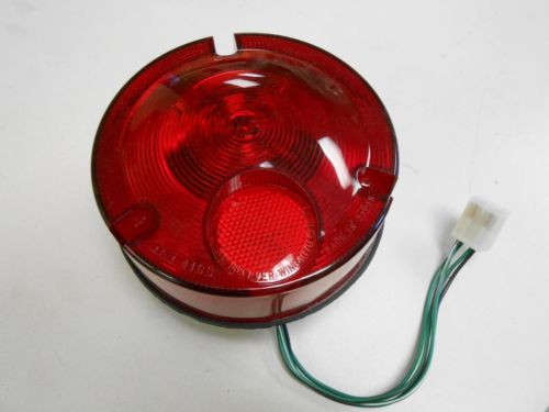 385-10051701 Moldova, Republic of  KOMATSU 24V LIGHT LAMP ASSEMBLY RED