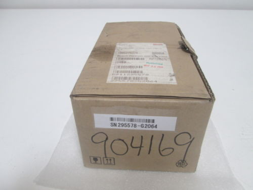 REXROTH MSM040B-0300-NN-M0-CC0 SERVO MOTOR Origin IN BOX
