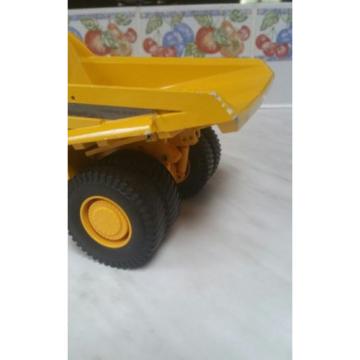 KOMATSU Argentina  DUMP TRUCK HD785 DIECAST