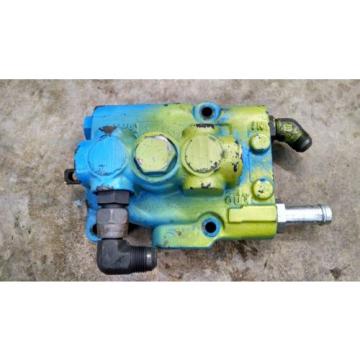Vickers Malta  Single Spool Hydraulic Valve 882 3 82 1692517 P1020D0 10
