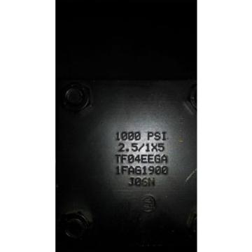Vickers United States of America  Hydraulic Cylinder 1000PSI 25/1x5 TF04EEGA1FAG1900J06N