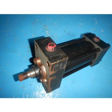 Vickers Honduras  TG09EACA1XAAG056 250#034; Bore X 4#034; Stroke Hydraulic Cylinder
