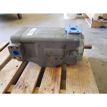VICKERS Netheriands  4535 ,PERFECTION HYDRAULIC PUMP USED