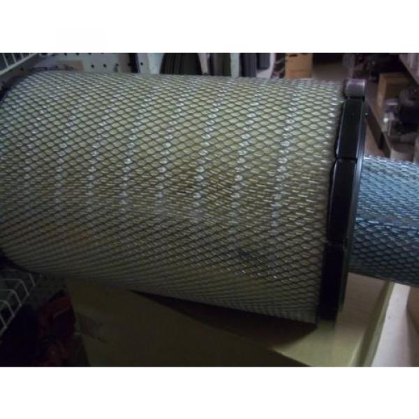 Genuine Ecuador   Komatsu  Inner And Outter Air Filter Kit Part Number  600-185-5100 #4 image