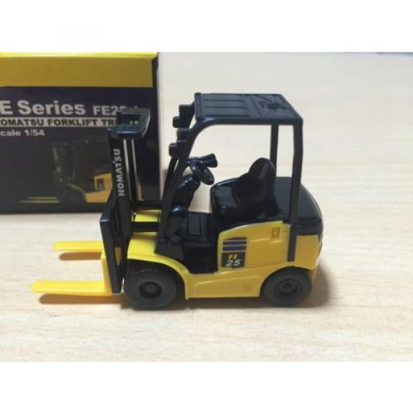 1/54 Swaziland  Komatsu FE Series FE25-1 Forklift Truck Pull-Back Car not sold in stores #2 image