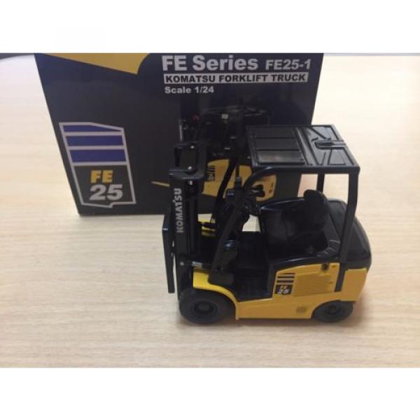1/24 Cuba  Komatsu FE Series FE25-1 Forklift Truck Pull-Back Car not sold in stores #1 image