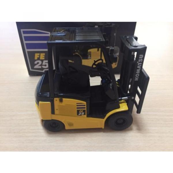 1/24 Cuba  Komatsu FE Series FE25-1 Forklift Truck Pull-Back Car not sold in stores #3 image