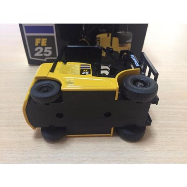 1/24 Cuba  Komatsu FE Series FE25-1 Forklift Truck Pull-Back Car not sold in stores #5 image