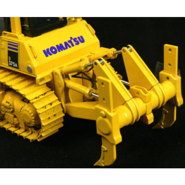 FIRST Luxembourg  GEAR Komatsu D375A Bulldozer Crawler w/ Ripper Tractor Collector Toy 1/50 #9 image