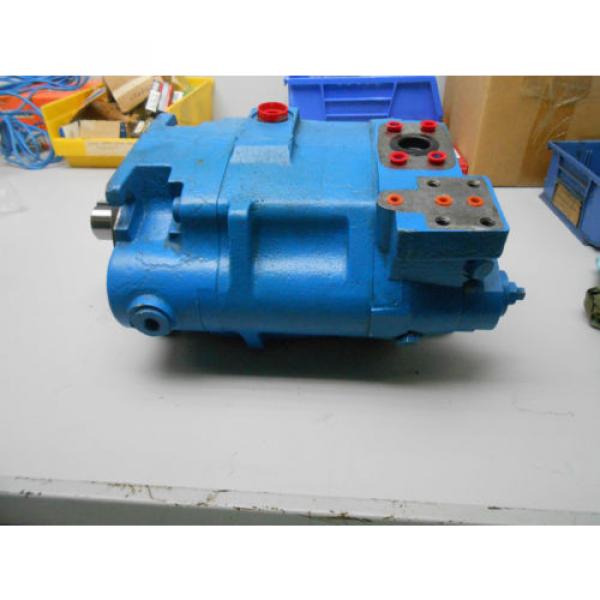 VICKERS Gambia  Hydraulic Pump Model: PVM057ER09GS02AAE Part No:00200 #7 image