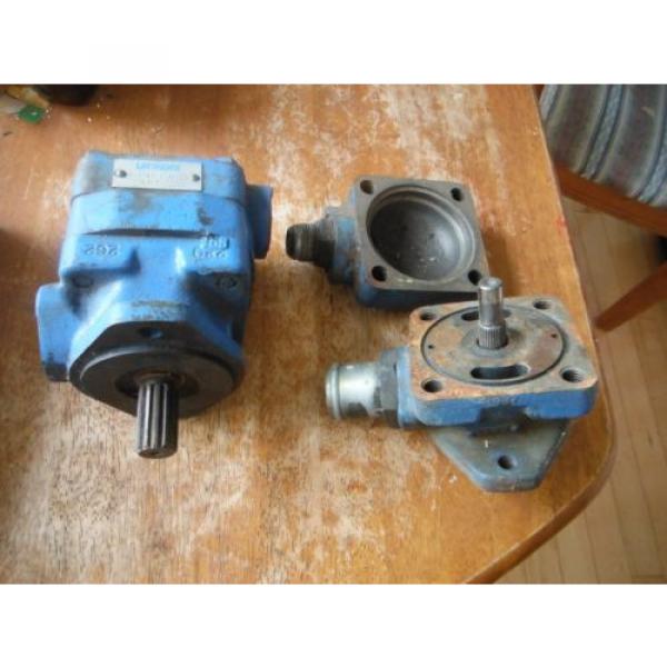 Vicker#039;s Malta  Vane Hydraulic Pump origin Old Stock NOS for Ford 3400 #6 image
