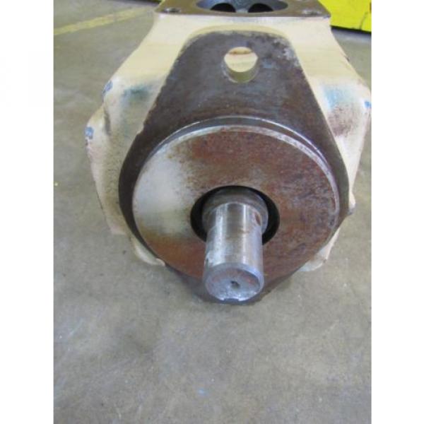 VICKERS Fiji  45V60A1C22R VANE TYPE HYDRAULIC PUMP 3#034; INLET 1-1/2#034; OUTLET 1-1/4#034; SHAFT #5 image