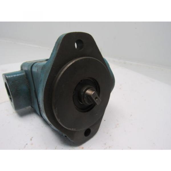 Vickers Liberia  V101S2S27A20 Single Vane Hydraulic Pump 1#034; Inlet 1/2#034; Outlet #10 image