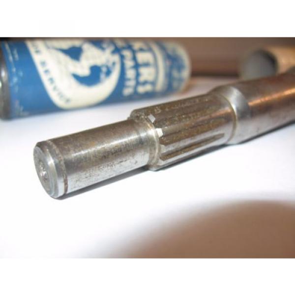 Vickers Barbados  Hydraulic Pump Shaft #1244411, NOS #8 image