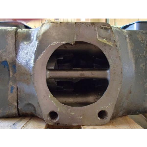 VICKERS Reunion  ,PERFECTION F34535V50A38-86-0D22R HYDRAULIC PUMP USED #9 image
