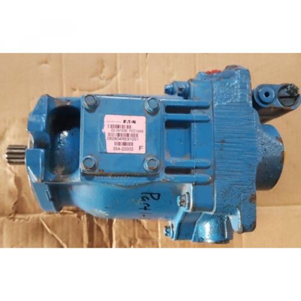 origin Niger  Eaton Vickers Hydraulic Pump PVE19AR05AB10B16240001001AGCDF / 02-341636 #1 image