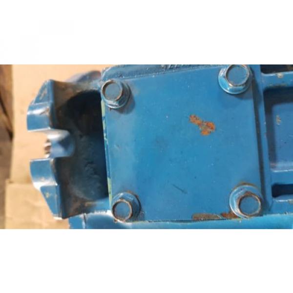 origin Niger  Eaton Vickers Hydraulic Pump PVE19AR05AB10B16240001001AGCDF / 02-341636 #7 image