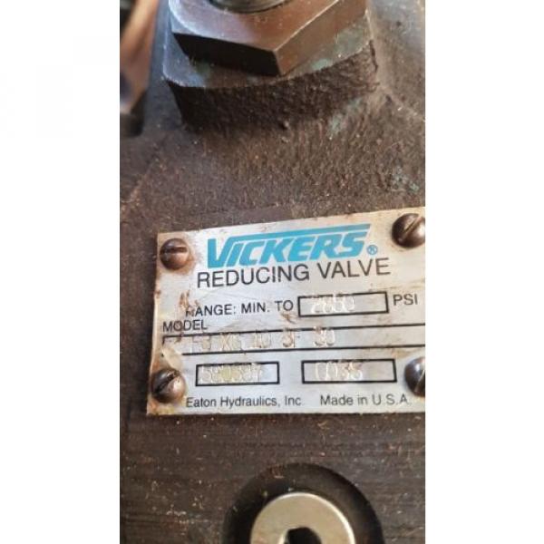 origin Oman  Vickers Eaton Hydraulic Reducing Valve F3 XG 10 3F 30 / 590397 Made in USA #3 image