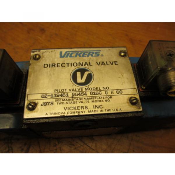 Vickers France  DG4S4-016C-U-H-60 Hydraulic Directional Pilot Valve w/ 879147 24VDC Coil #3 image