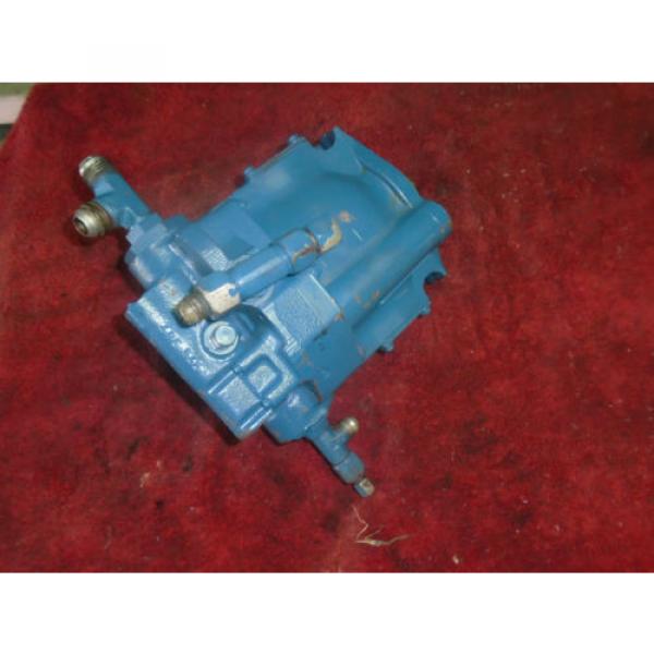 Vickers Honduras  PVE19R Hydraulic Pump - #500986 #3 image