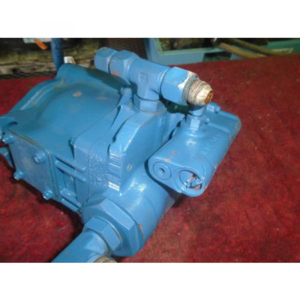 Vickers Honduras  PVE19R Hydraulic Pump - #500986 #4 image