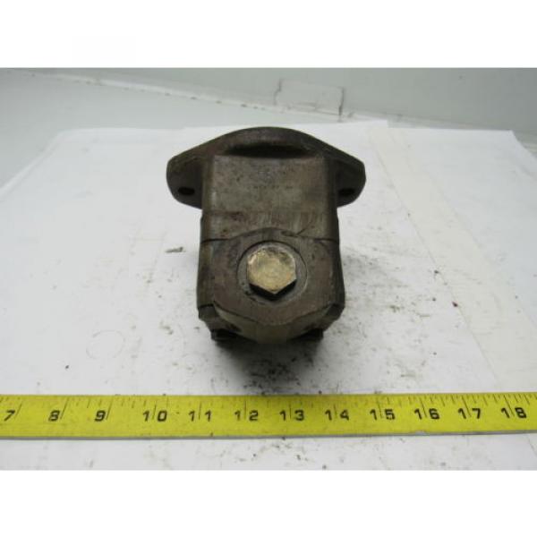 Vickers Swaziland  V101P2S0A20 Single Vane Hydraulic Pump 1#034; Inlet 1/2#034; Outlet #4 image