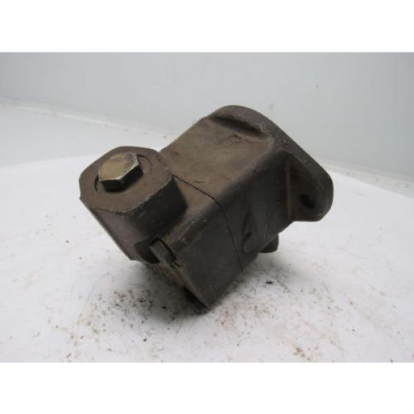 Vickers Swaziland  V101P2S0A20 Single Vane Hydraulic Pump 1#034; Inlet 1/2#034; Outlet #5 image