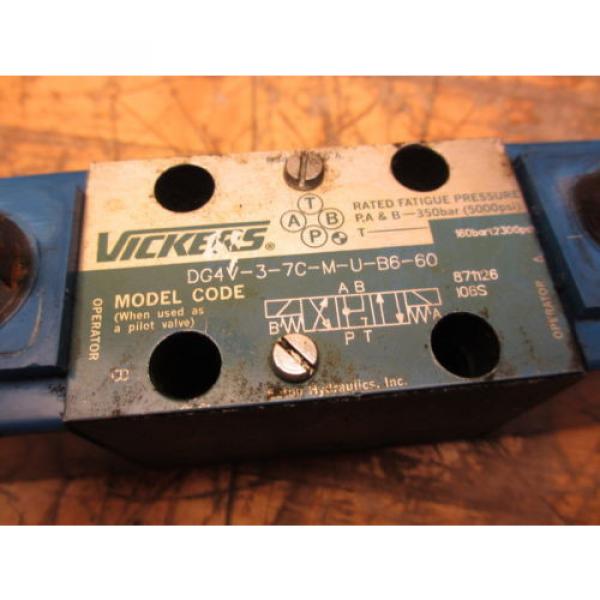 Vickers Niger  DG4V-3-7C-M-U-B6-60 Hydraulic Valve 871126 Coils B 507833 #2 image
