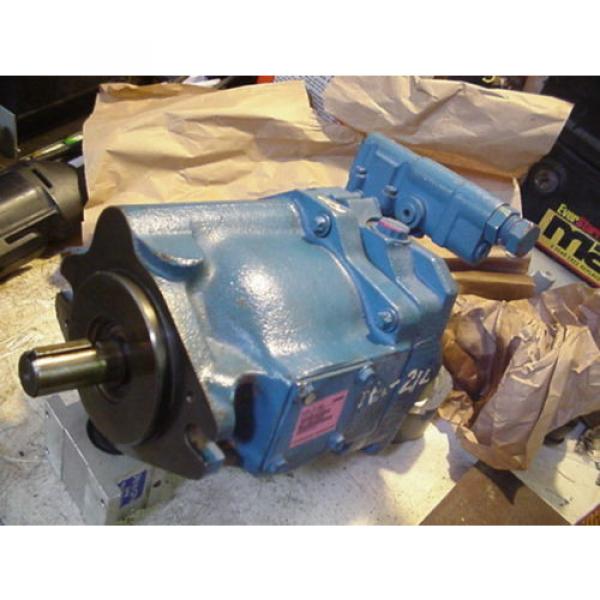Genuine Iran  Eaton Vickers hydraulic Variable piston pump PVQ40AR02AB10B2 02-341953 #1 image