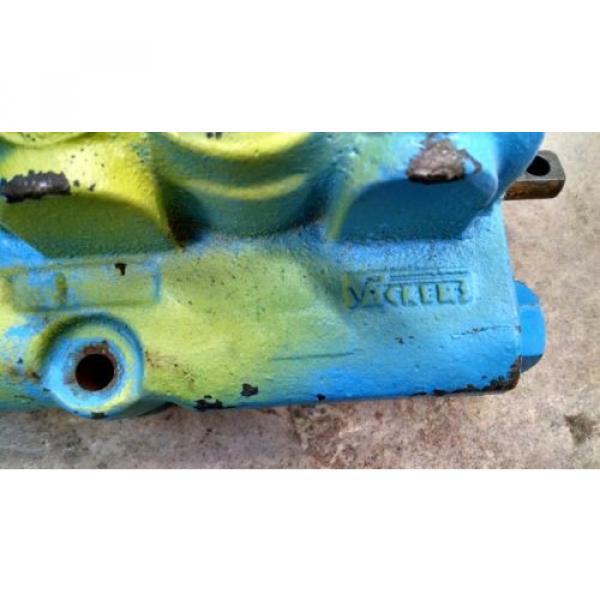 Vickers Malta  Single Spool Hydraulic Valve 882 3 82 1692517 P1020D0 10 #3 image
