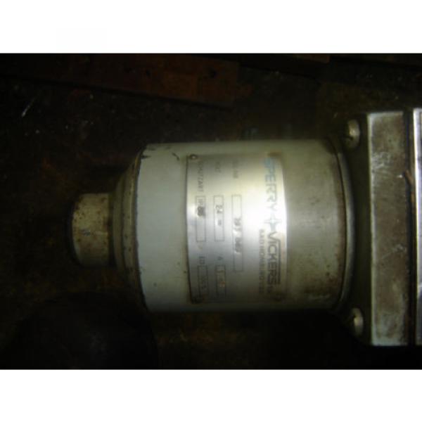vickers Laos  hydraulic solenoid valve 24 vdc do5 german mfg #2 image