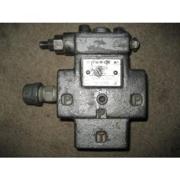 Double Luxembourg  A Vickers Hydraulic Pressure Relief Valve Part# BT-04-3M-10A2 #1 image