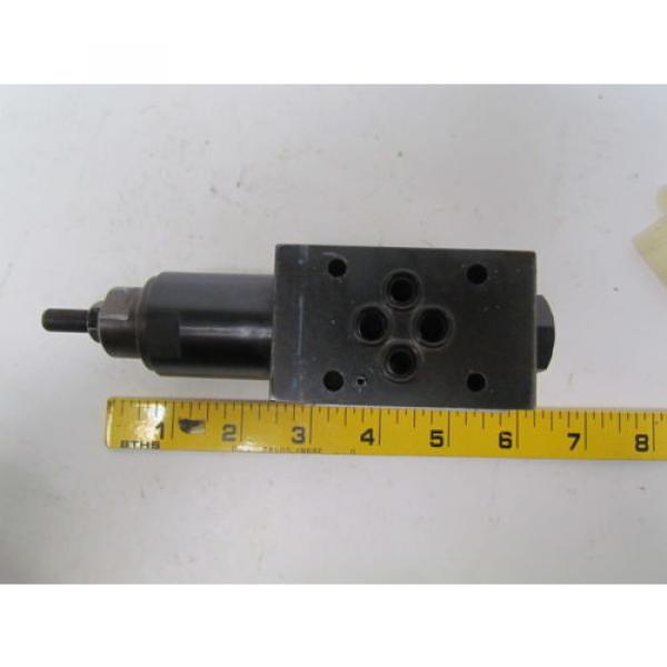 Vickers Cuinea  DGMR 3-TA-FW-S-40 Hydraulic Pressure Reducing Sequence valve #3 image
