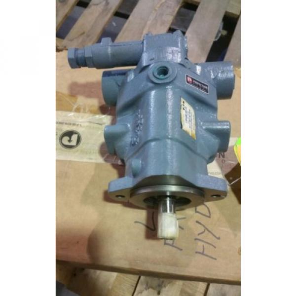 Eaton Guinea  Vickers PVQ13-A2R Hydraulic Pump 070309RB1001 #2123SR #3 image