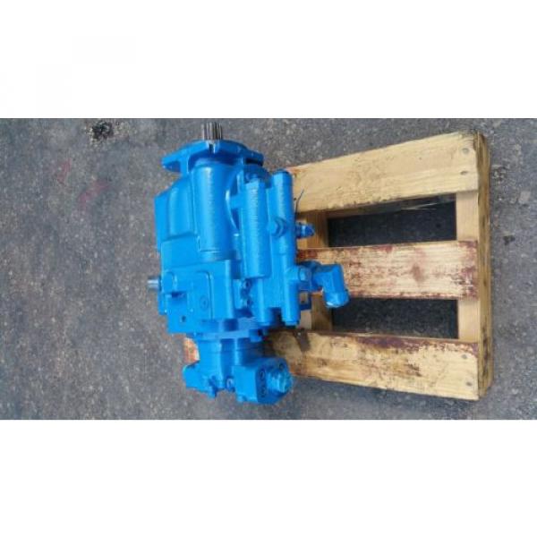 Vickers Egypt  PVE 35  Hydraulic pump #3 image