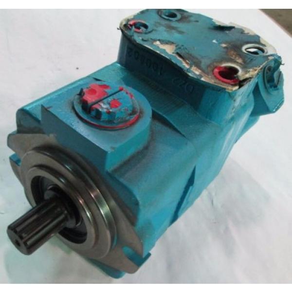 Origin Uruguay  Eaton Vickers V2010 Hydraulic Vane Pump OEM Part 7/2 NOS Ag Chipper Parts #1 image