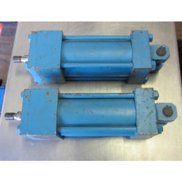 Vickers Egypt  Eaton Hydraulic Cylinder TL10DACC1AA03000 250PSI Used Listing is for One #2 image