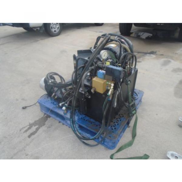 Berendsen Laos  Hydraulic Power Unit Model SYS3798R4 with Baldor Engine amp; Vickers Pump #2 image